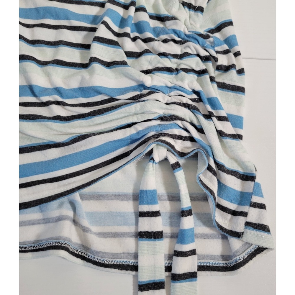 89th and Madison Women's Striped Top Size M Short Sleeve Side Scrunch Tie 1764 - Picture 4 of 6